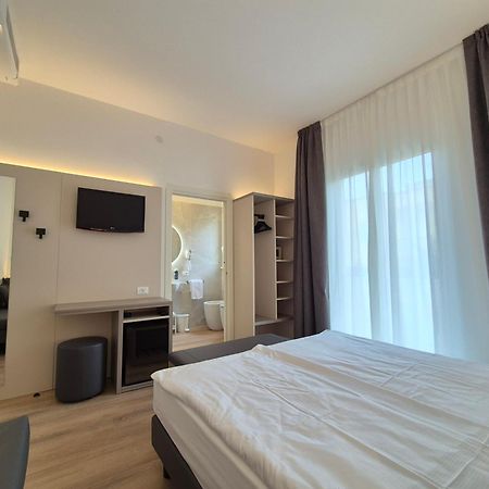 Hotel Delfino Caorle Eksteriør bilde