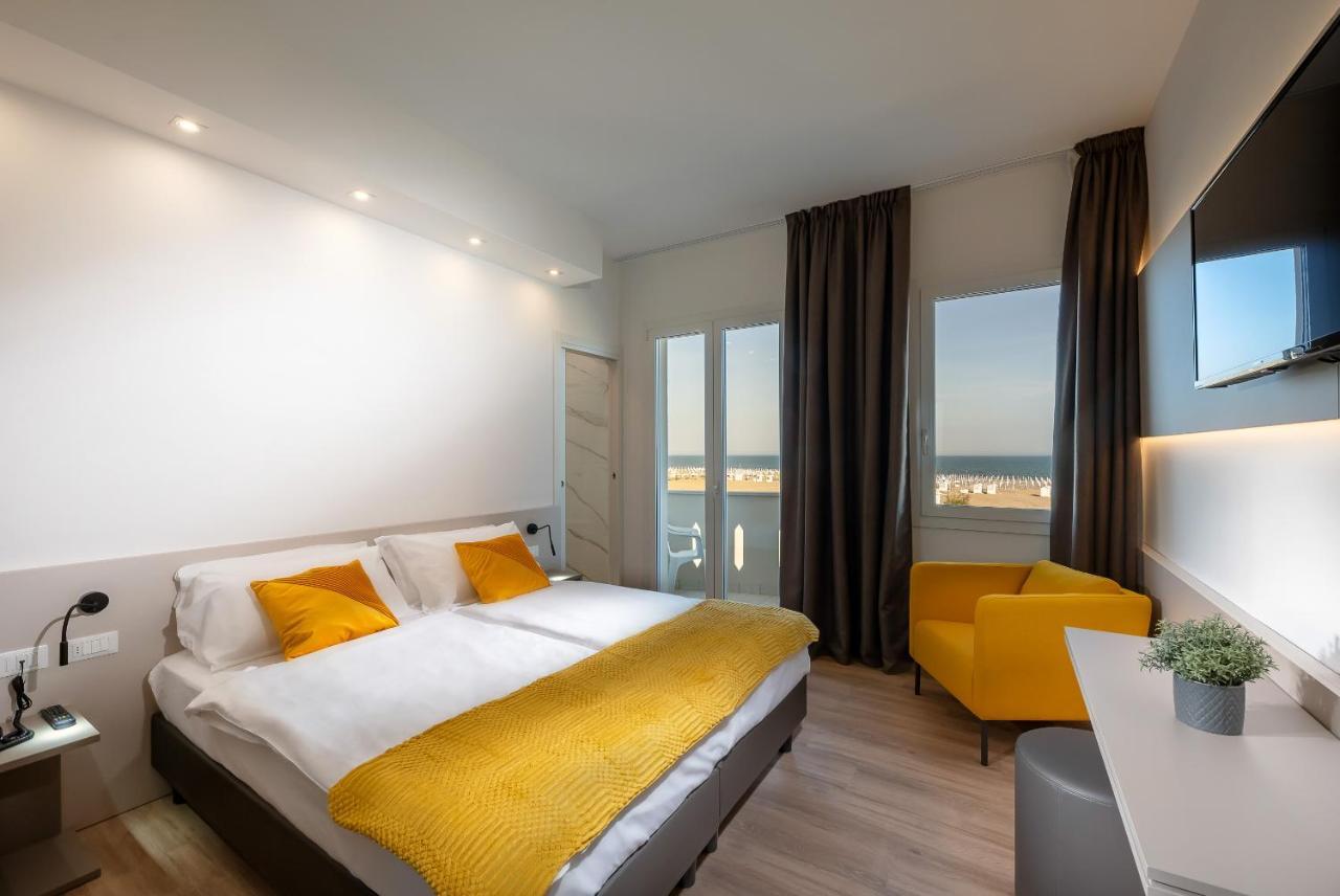 Hotel Delfino Caorle Eksteriør bilde