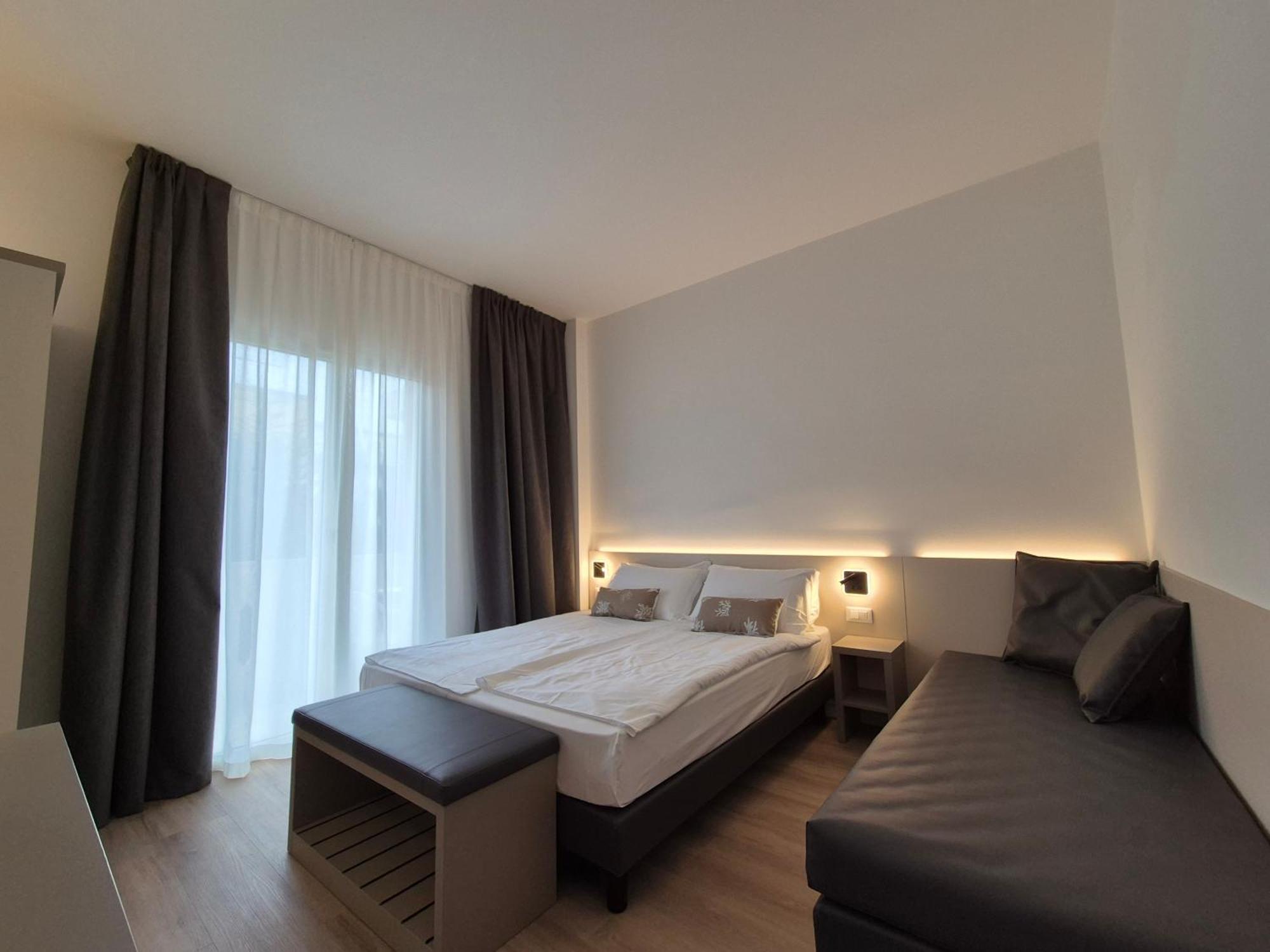 Hotel Delfino Caorle Eksteriør bilde