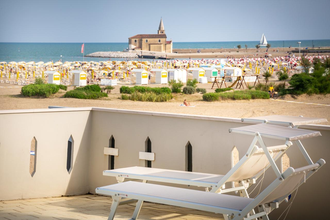Hotel Delfino Caorle Eksteriør bilde